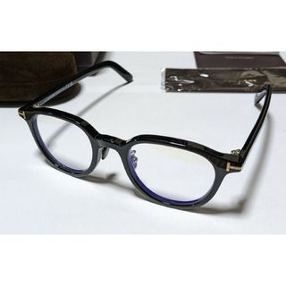 トムフォード(TOM FORD)の【新品】トムフォード FT5857DB 001 48サイズ 日本企画 人気モデル(サングラス/メガネ)