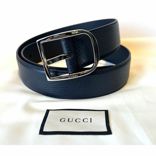 グッチ(Gucci)の新品未使用 激レア GUCCIグッチメンズ ベルト95 ネイビ－ブル－(ベルト)