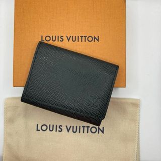 ルイヴィトン(LOUIS VUITTON)の美品✨ルイヴィトン タイガ アンヴェロップ カルトドゥヴィジット NM(名刺入れ/定期入れ)