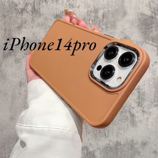 【オススメ】ソフトケース　iPhoneケース　14pro　ブラウン　耐衝撃　韓国(iPhoneケース)