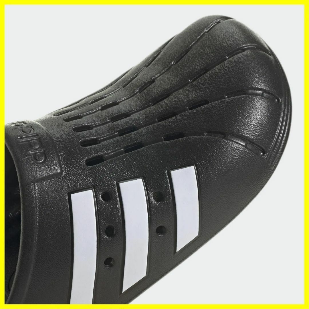 adidas(アディダス)のアディレッタ クロッグ コアブラック/フットウェアホワイト26.5 cm メンズの靴/シューズ(サンダル)の商品写真