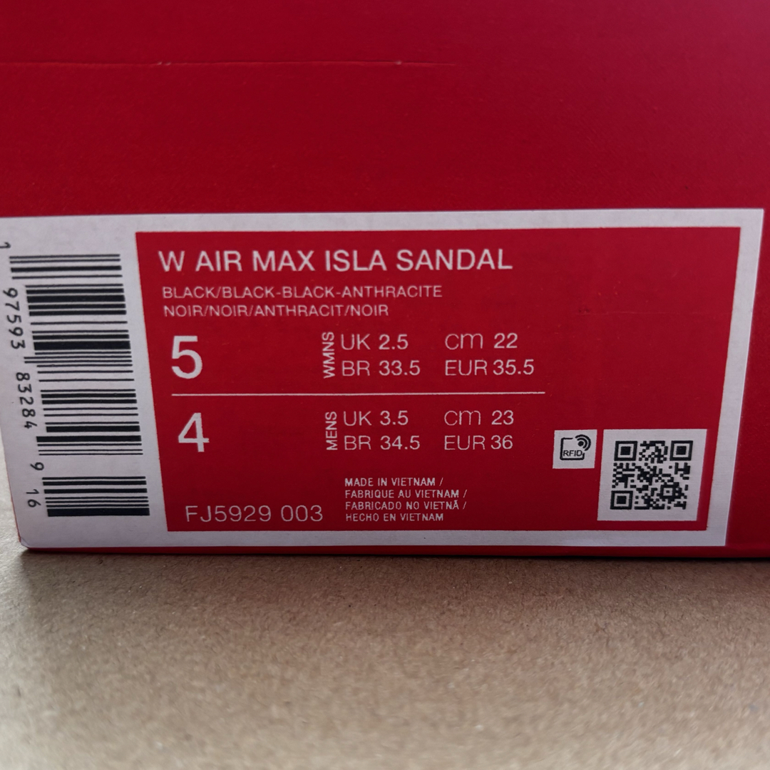 NIKE(ナイキ)のNike WMNS Air Max Isla Sandal Black 22cm レディースの靴/シューズ(サンダル)の商品写真
