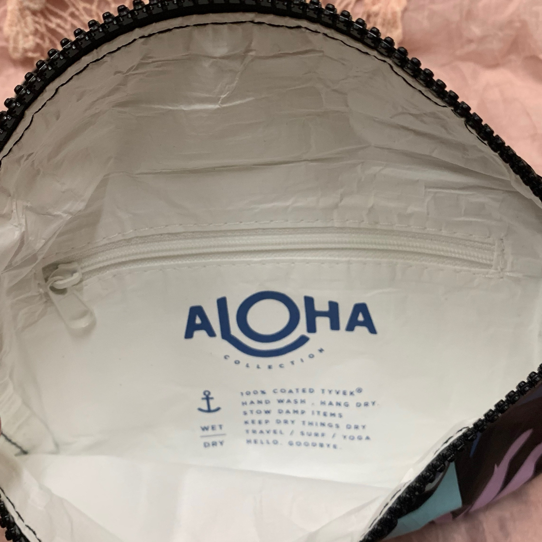 ALOHA collection ボディウエストポーチ（新品） レディースのバッグ(ボディバッグ/ウエストポーチ)の商品写真