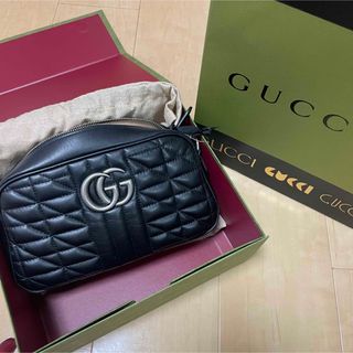 グッチ(Gucci)のGUCCI GGマーモント スモール ショルダーバッグ(ショルダーバッグ)