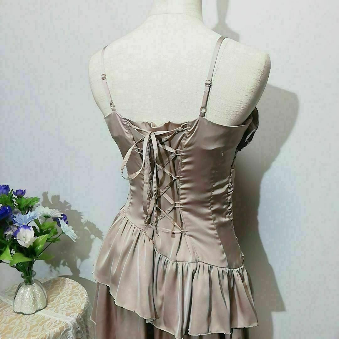 アサクラ　極上美品　ピンクベージュ色系　ドレス　パーティー　ワンピース　Мサイズ レディースのフォーマル/ドレス(ミディアムドレス)の商品写真