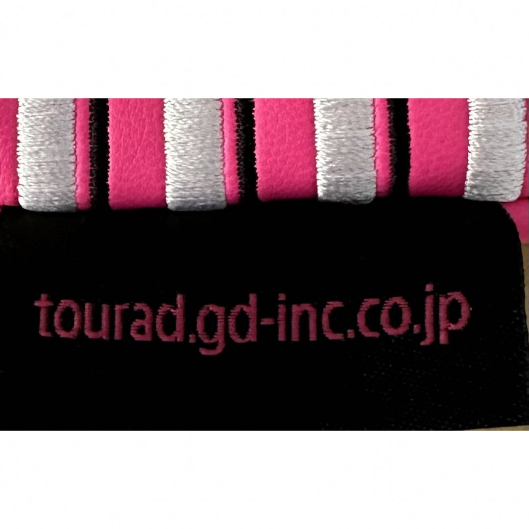 Graphite Design(グラファイトデザイン)のTourAD  アライメントスティックカバー（ショッキングピンク）プロ支給モデル スポーツ/アウトドアのゴルフ(その他)の商品写真