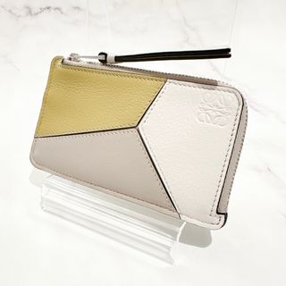 ロエベ(LOEWE)のロゴが目立つ！◆LOEWE◆ロエベ アナグラム 小銭入れ カードケース ブラック(パスケース/IDカードホルダー)