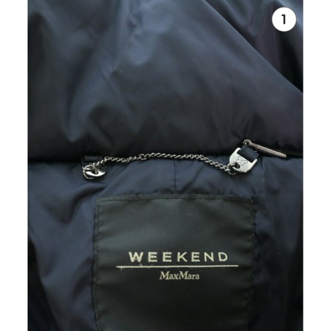 MAX MARA WEEK END LINE ダウンコート 36(XS位) 紺 【古着】【中古】 レディースのジャケット/アウター(ダウンコート)の商品写真