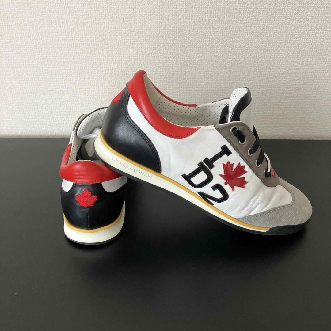 DSQUARED2 - ディースクエアード 美品 スニーカー メンズ DSQUARED2 - ディースクエアード 美品 スニーカー メンズ