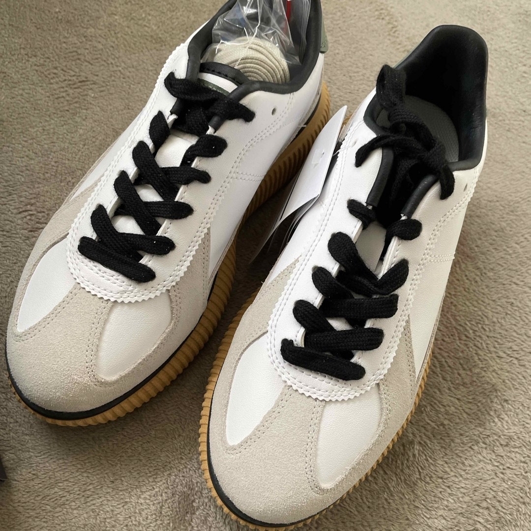 オニツカタイガー DELECITY 23,5 オニツカタイガー DELECITY 23,5