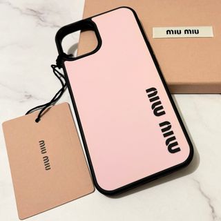 ロゴが目立つ！◆MIUMIU◆ミュウミュウ iPhone13ケース スマホカバー