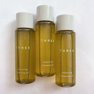 スリー(THREE)のTHREE スリー　バランシングクレンジングオイル N 30ml ミニサイズ(クレンジング/メイク落とし)