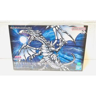 バンダイ(BANDAI)のブルーアイズホワイトドラゴン  青眼の白龍 プラモデル 入手困難(模型/プラモデル)