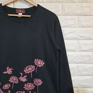 チキリヤ(CHIKIRIYA)の[滕屋 ちきりや] ウサギと芍薬 ロングスリーブ [和柄] L-91466(Tシャツ/カットソー(七分/長袖))