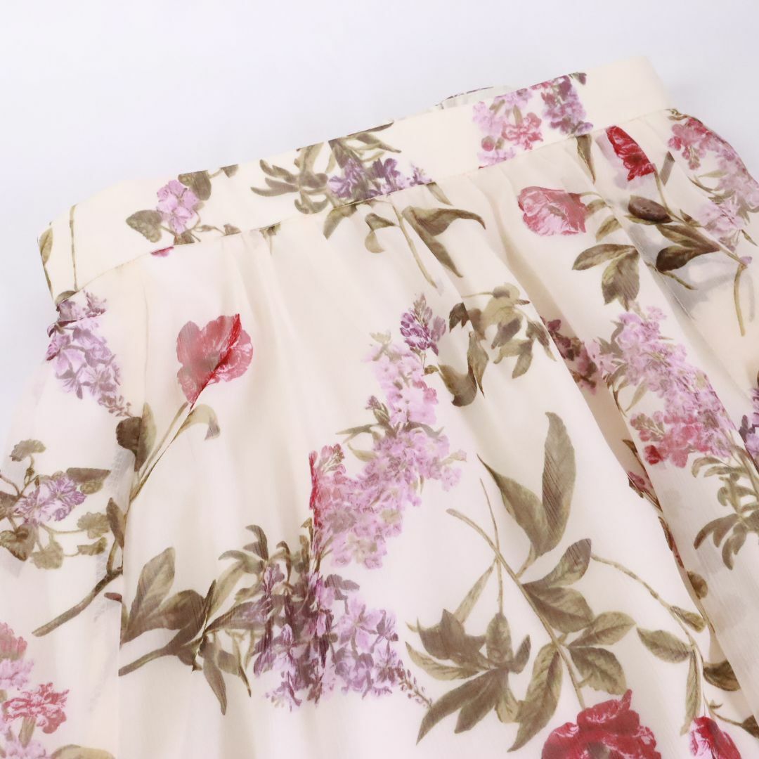 Rirandture(リランドチュール)のRirandture　リランドチュール　エアリーボタニカルスカート　ピンク　白　花柄　Ｍ レディースのスカート(ひざ丈スカート)の商品写真