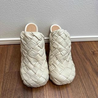 ボッテガヴェネタ(Bottega Veneta)のBOTTEGA VENETA ボッテガヴェネタ　サンダル38 新品・未使用(サンダル)