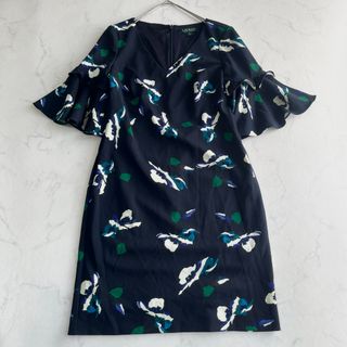 Ralph Lauren - 【美品】Ralph Lauren フリル 花柄ワンピース Vネック 膝丈