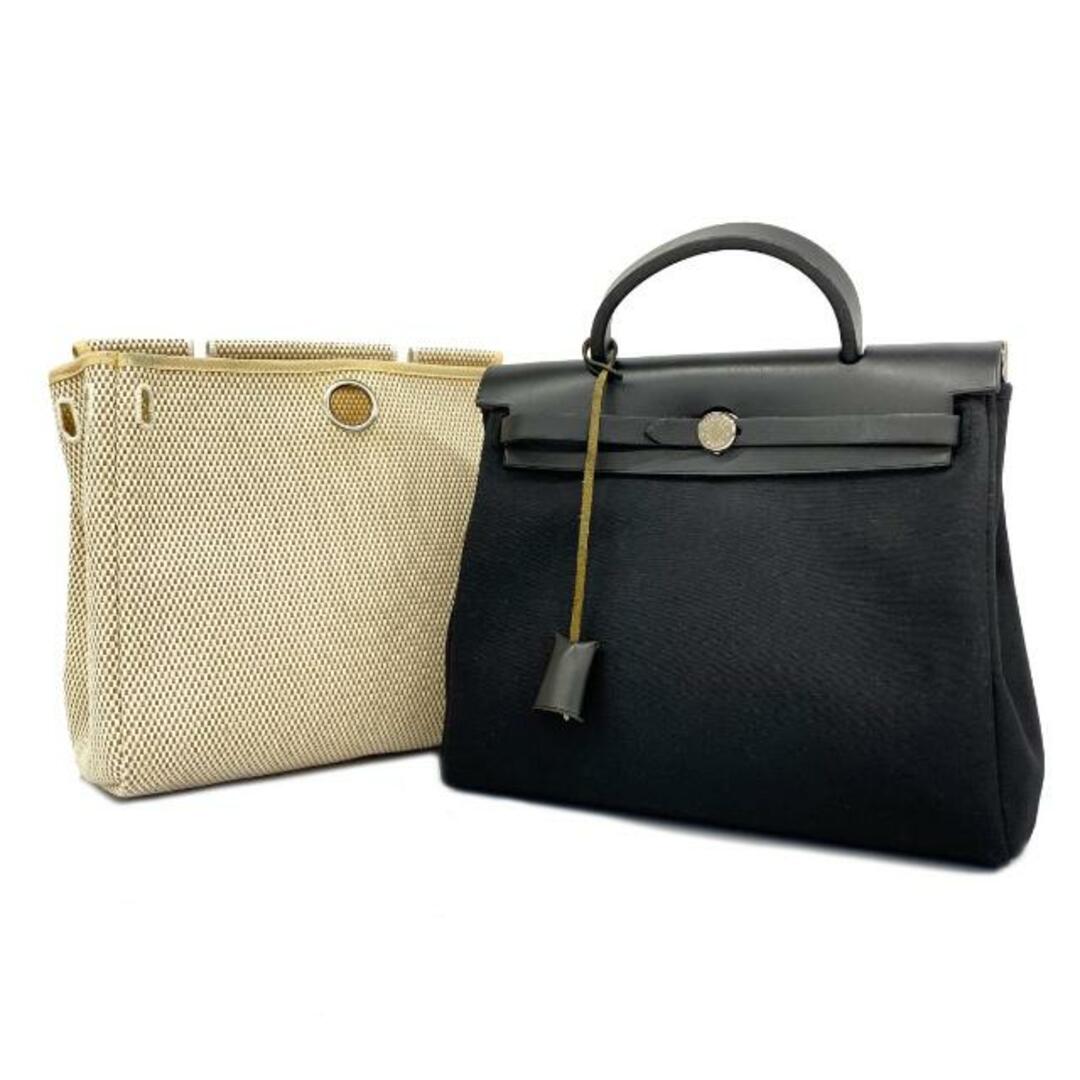 Hermes(エルメス)の【4ic3254】エルメス ハンドバッグ/エールバッグPM/□Q刻印/トワルオフィシエ/ブラック/シルバー金具 【中古】 レディース レディースのバッグ(ハンドバッグ)の商品写真