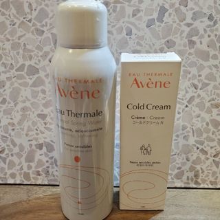 Avene - アベンヌ ウォーター 敏感肌用 スプレー化粧水 デリケート 肌荒れ予防 無香料…