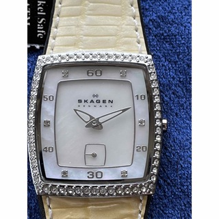 スカーゲン(SKAGEN)のSKAGENスカーゲン384SSLCB8A薄型レディスクオーツ時計(腕時計)