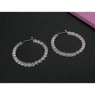 スワロフスキー(SWAROVSKI)の■新品同様■ SWAROVSKI スワロフスキー ラインストーン フープ ピアス アクセサリー レディース シルバー系 FA4120 (その他)