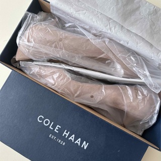 コールハーン(Cole Haan)のCOLE HAAN ローヒールパンプス 24㎝(ハイヒール/パンプス)