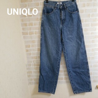 UNIQLO - UNIQLO ワイドフィットカーブジーンズ