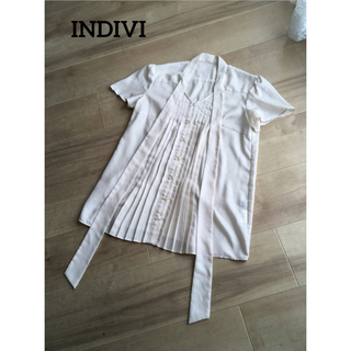 INDIVI - 【 即購入大歓迎 】INDIVI・リボンタイブラウス
