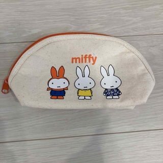 ミッフィー(miffy)のミッフィー　ポーチ(ポーチ)