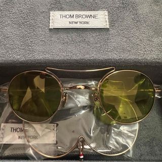 トムブラウン(THOM BROWNE)のトム ブラウン サングラTHOM BROWNE TB902-A-GLD(12K)(サングラス/メガネ)