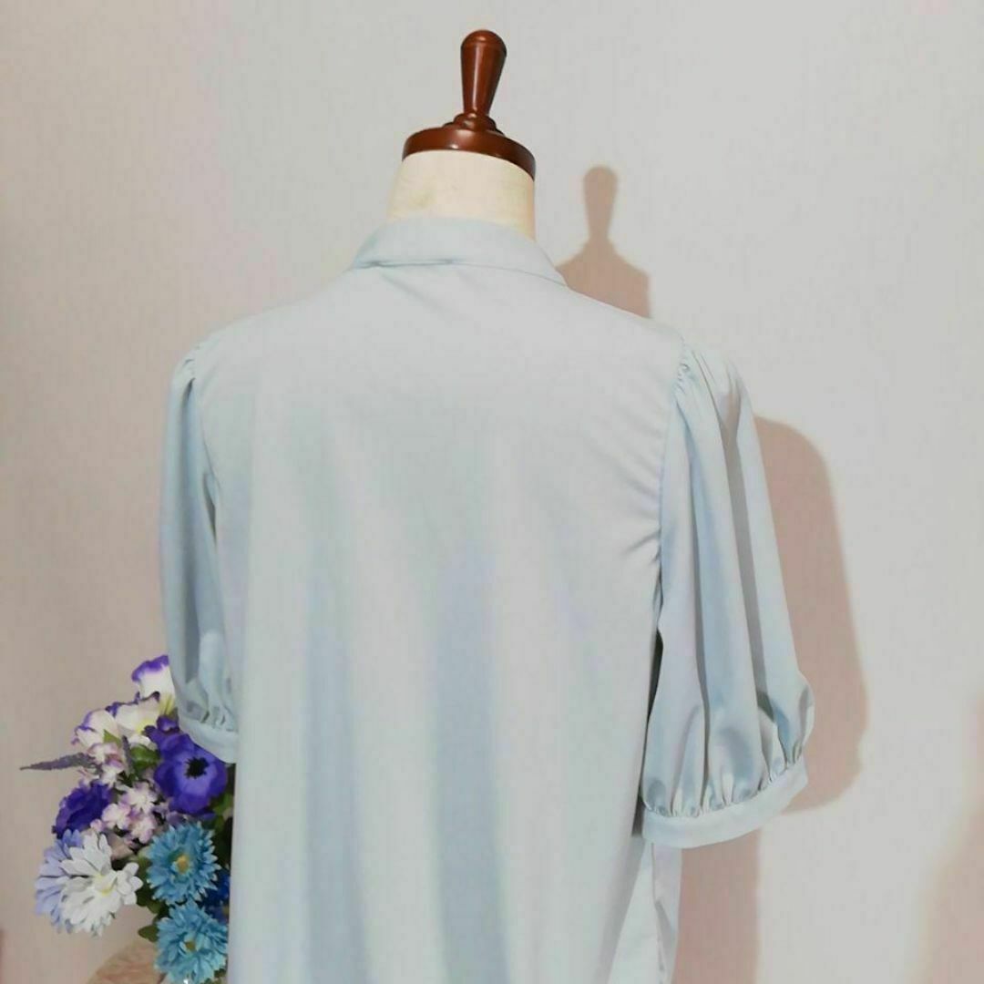 NARACAMICIE(ナラカミーチェ)のナラカミーチェ　極上美品　ブラウス　ブルー色系　Мサイズ レディースのトップス(シャツ/ブラウス(半袖/袖なし))の商品写真