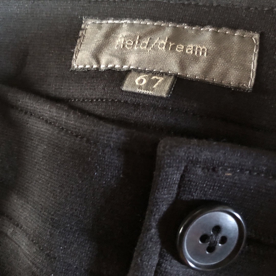 field/dream(フィールドドリーム)の未使用タグ付き　オンワード樫山fd  ストレッチパンツW 67cmブラック レディースのパンツ(カジュアルパンツ)の商品写真