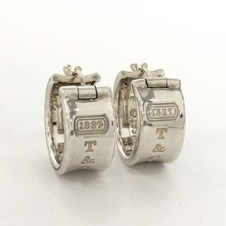 Tiffany & Co. - Tiffany K18YGナイフエッジ フープ ピアス美品の通販 Tiffany & Co. - Tiffany K18YGナイフエッジ フープ ピアス美品の通販
