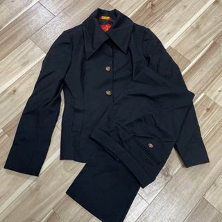 ヴィヴィアンウエストウッド(Vivienne Westwood)のヴィヴィアンウエストウッド　スーツ(スーツ)