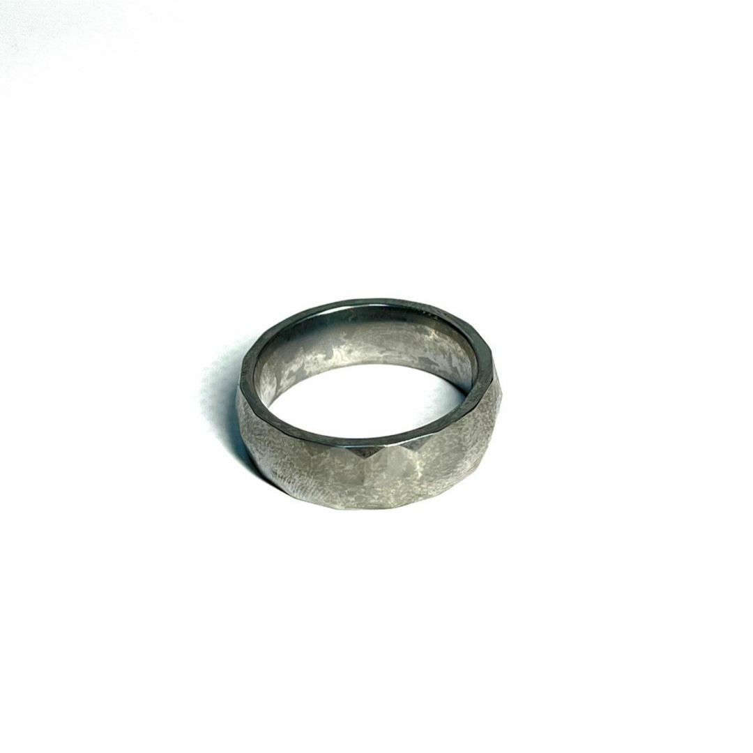 Tungsten リング　指輪　多面カット　鑑定済み　刻印有り メンズのアクセサリー(リング(指輪))の商品写真