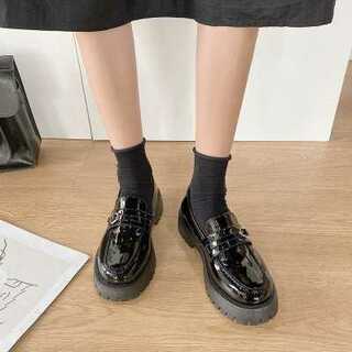 23.5cm 厚底 ローファー 量産型 革靴 ハート エナメルブラック P502(ローファー/革靴)