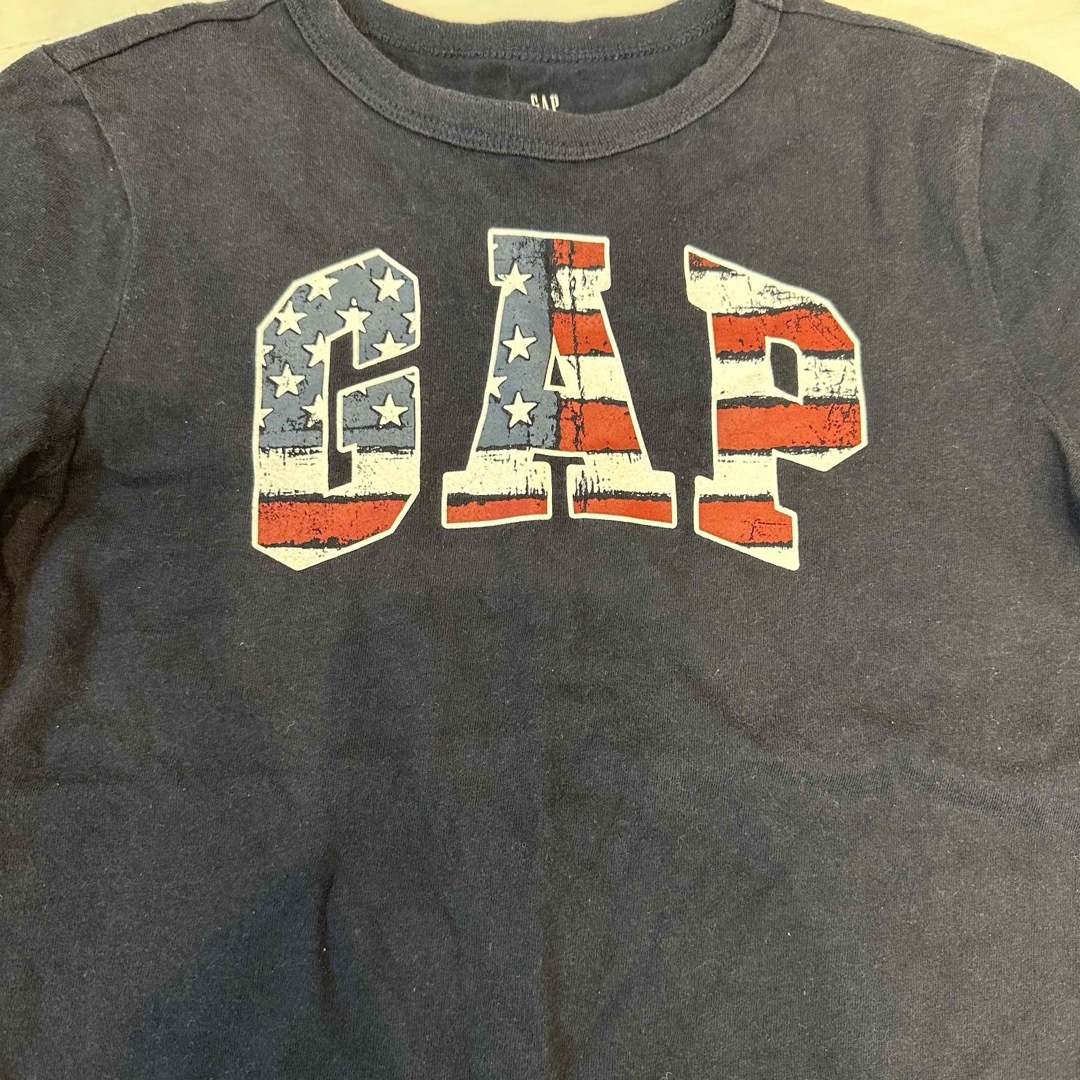 GAP Kids(ギャップキッズ)の【GAP】キッズ 男の子 Tシャツ★2枚セット 星条旗柄 キッズ/ベビー/マタニティのキッズ服男の子用(90cm~)(Tシャツ/カットソー)の商品写真