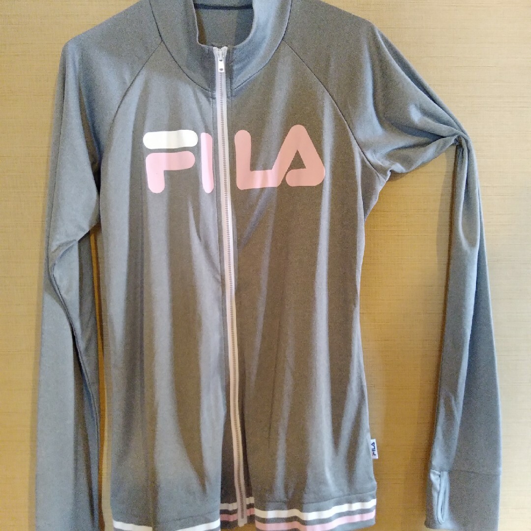 FILA(フィラ)のFILA ☆長袖 ZIP☆ L レディースのトップス(トレーナー/スウェット)の商品写真