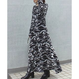 Laveange - LAVEANGE バンドカラー ワンピース　Mサイズ　美品　ブラック