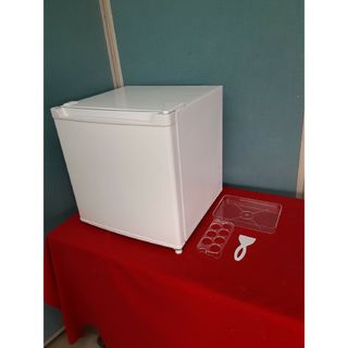 2024年美品　アイリス1ドア冷蔵庫 46L 　PRC-B051D-W