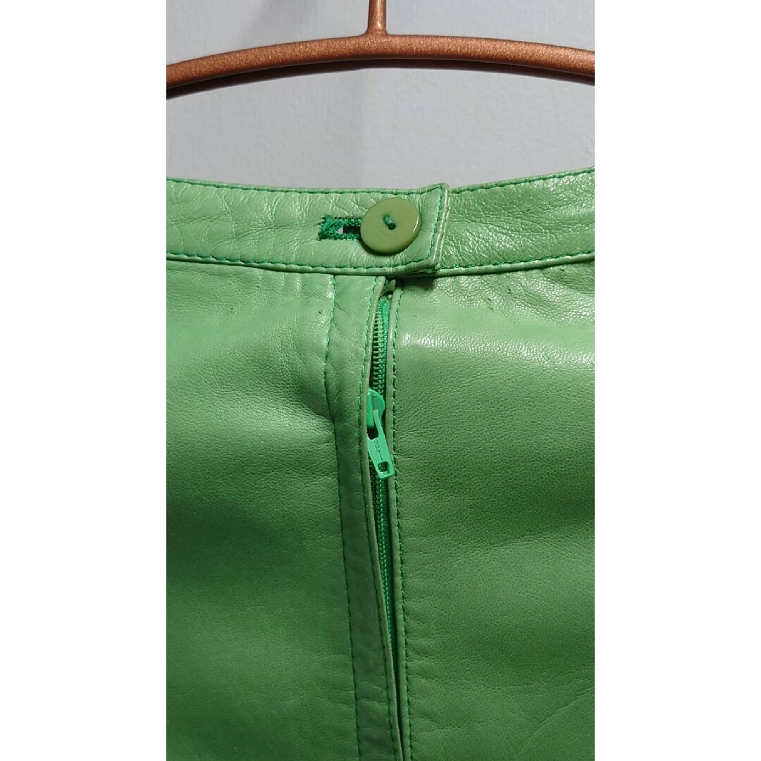 VALENTINO - Vintage VALENTINO イタリア製 レザー スカート VALENTINO - Vintage VALENTINO イタリア製 レザー スカート