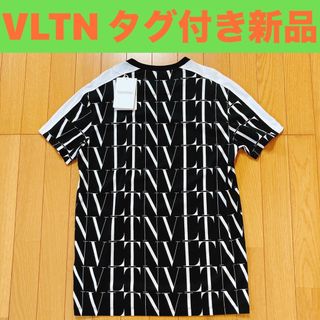 ヴァレンティノ(VALENTINO)の定価約8万円タグ付き新品！　ヴァレンティノ　VLTN 総ロゴTシャツ　サイズXS(Tシャツ/カットソー(半袖/袖なし))