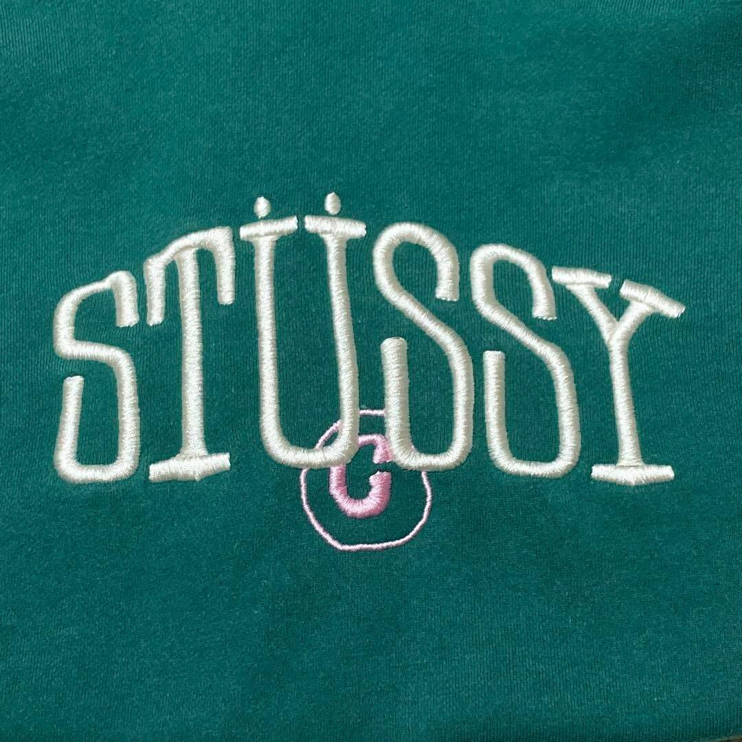 STUSSY(ステューシー)の【即完売】ステューシー☆センター刺繍ロゴ　パーカー　肉厚　裏起毛　入手困難 メンズのトップス(パーカー)の商品写真