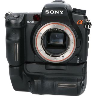 ソニー(SONY)のＳＯＮＹ　α７００＋ＶＧ－Ｃ７０ＡＭ(デジタル一眼)