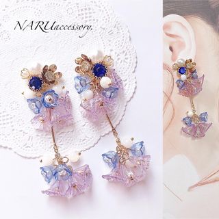 【322】ビジュー　ランダムすずらん　ハンドメイド　ピアス  イヤリング(ピアス)