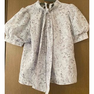 イング(INGNI)の【 INGNI 】花柄シアー2WAYリボン／ブラウス(シャツ/ブラウス(半袖/袖なし))