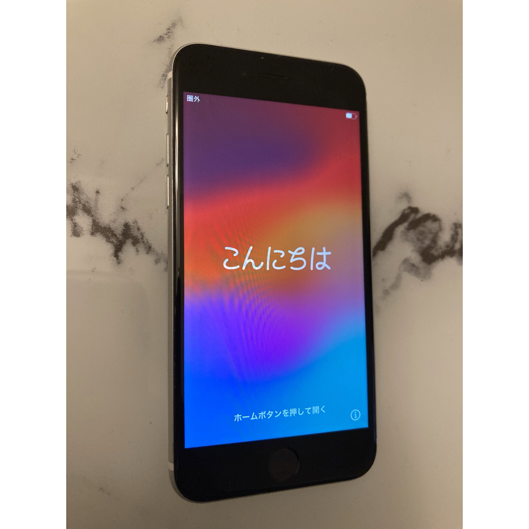 iPhone SE2 第2世代 ホワイト SIMフリー 初期化済み iPhone SE2 第2世代 ホワイト SIMフリー 初期化済み
