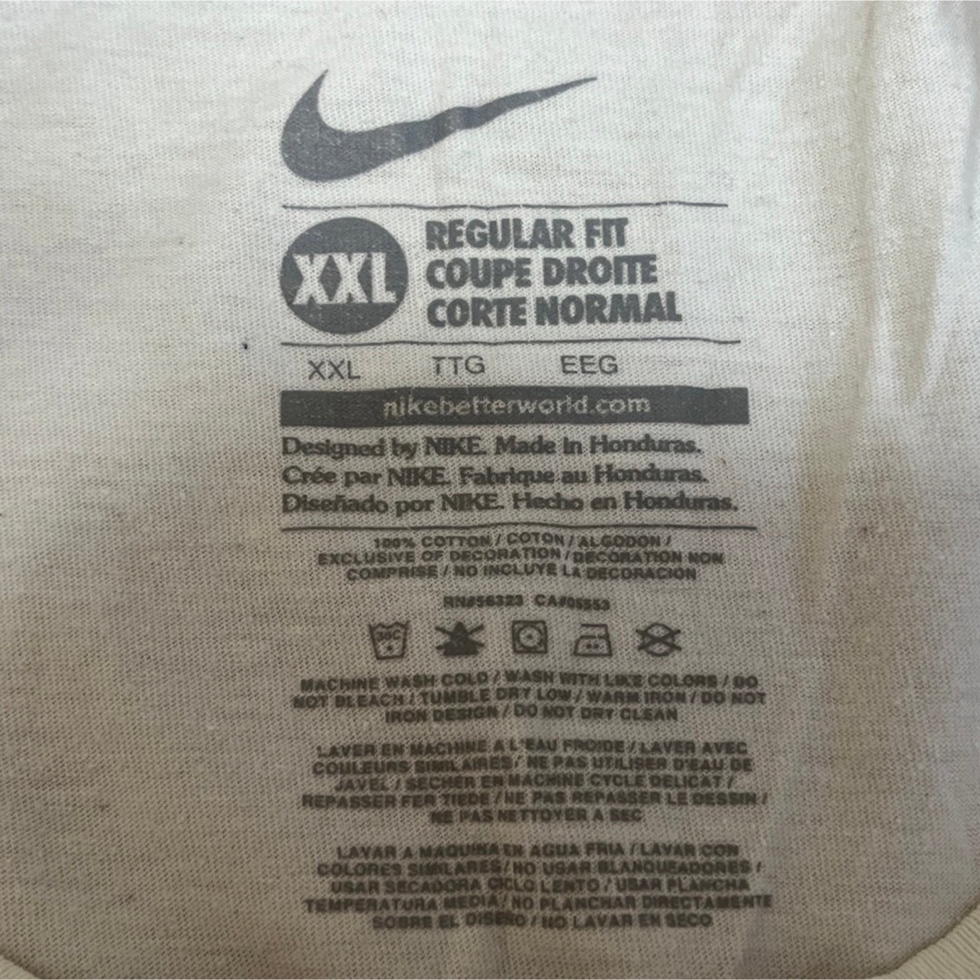 NIKE(ナイキ)の【ナイキ】半袖Tシャツ　スウォッシュロゴ　白T　デカロゴ　スリーブロゴ72 メンズのトップス(Tシャツ/カットソー(半袖/袖なし))の商品写真