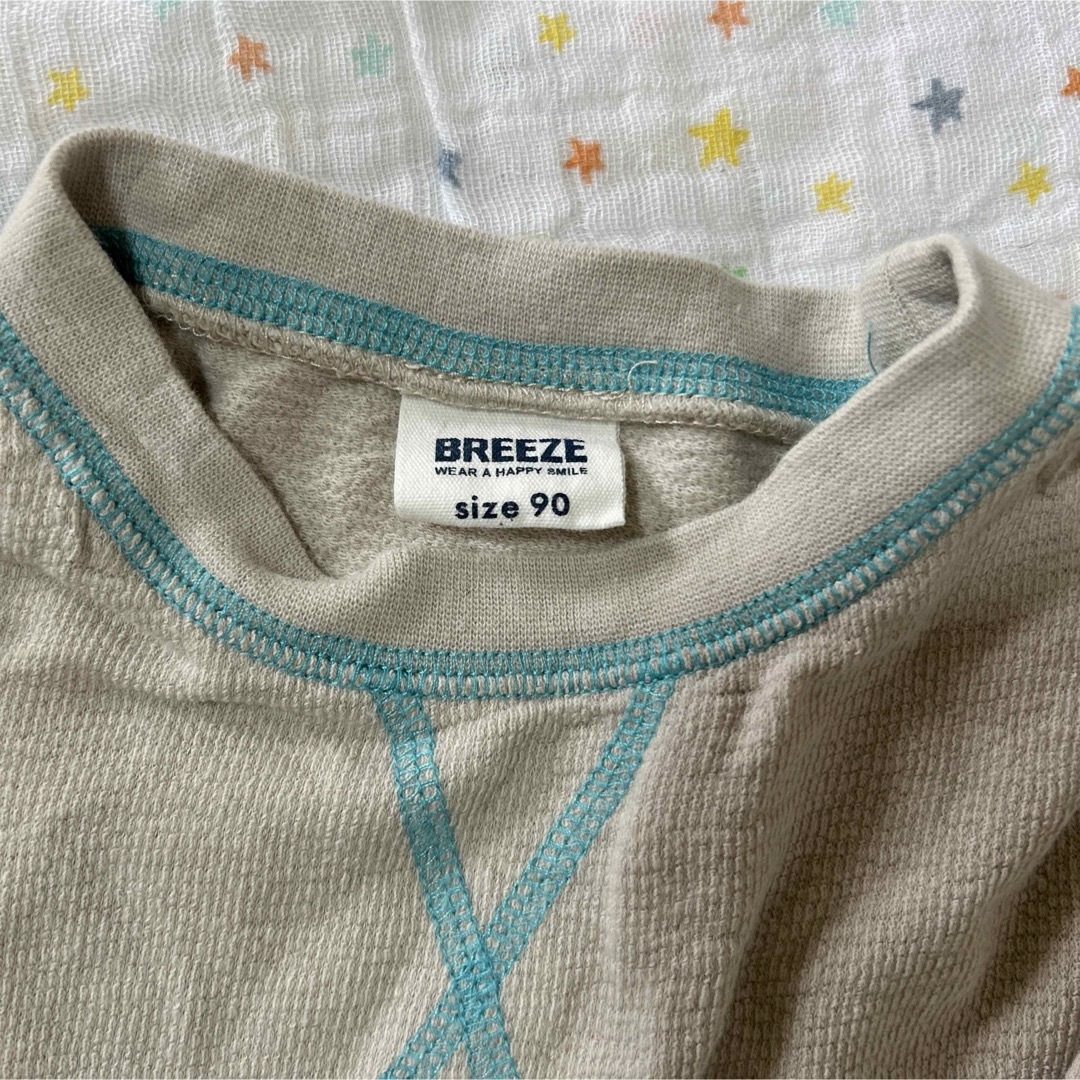 BREEZE(ブリーズ)のブリーズ　90 カットソー キッズ/ベビー/マタニティのキッズ服男の子用(90cm~)(Tシャツ/カットソー)の商品写真