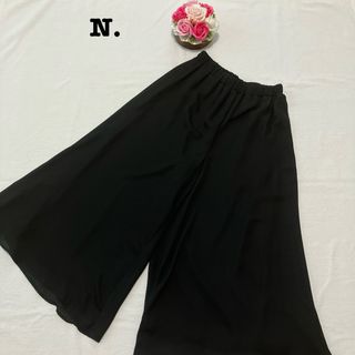 N.Natural beauty basic - エヌナチュラルビューティーベーシック レディース　ガウチョパンツ　黒　Mサイズ